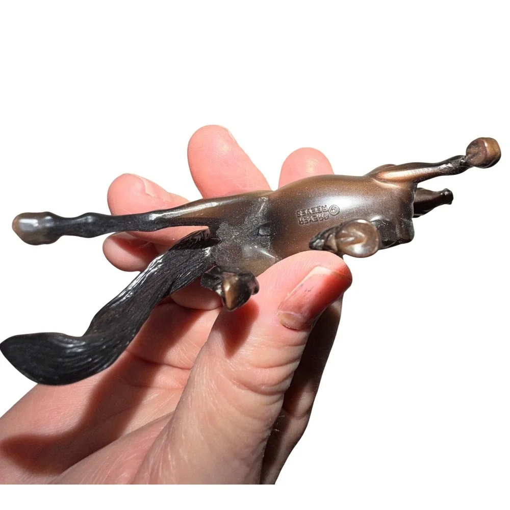 Breyer Stablemates Horse Dark Bay Fresian‎ Prancing Figurine